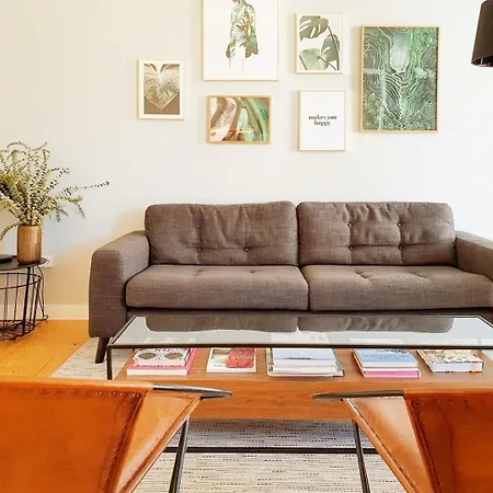 Stylish Modern In The Heart Of Cais Do Sodre Apartment Lisbon