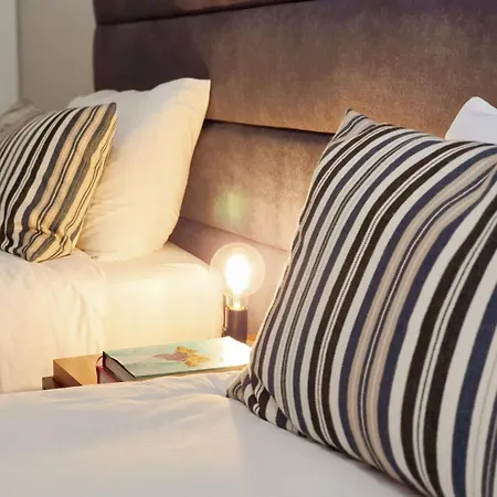 Stylish Modern In The Heart Of Cais Do Sodre * Lisbon